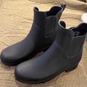 Eddie Bauer Hailey comfort stretch rain Boots size 10M